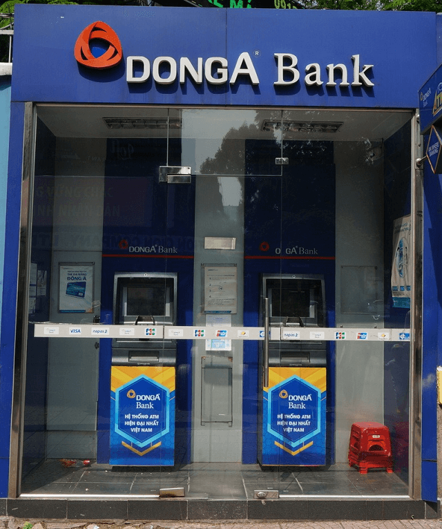 máy ATM DongABank